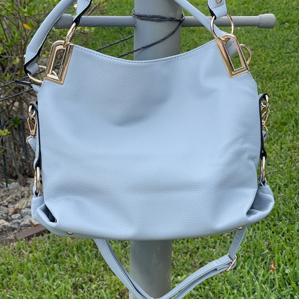 Stylish Light Blue Handbag with Gold Accents - Picture 11 of 15